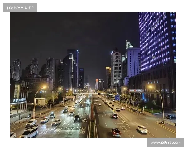 前的武汉徐东:没有徐东大街,华中电网调度大楼如何成了城市地标 前的武汉徐东:没有徐东大街,华中电网调度大楼如何成了城市地标
